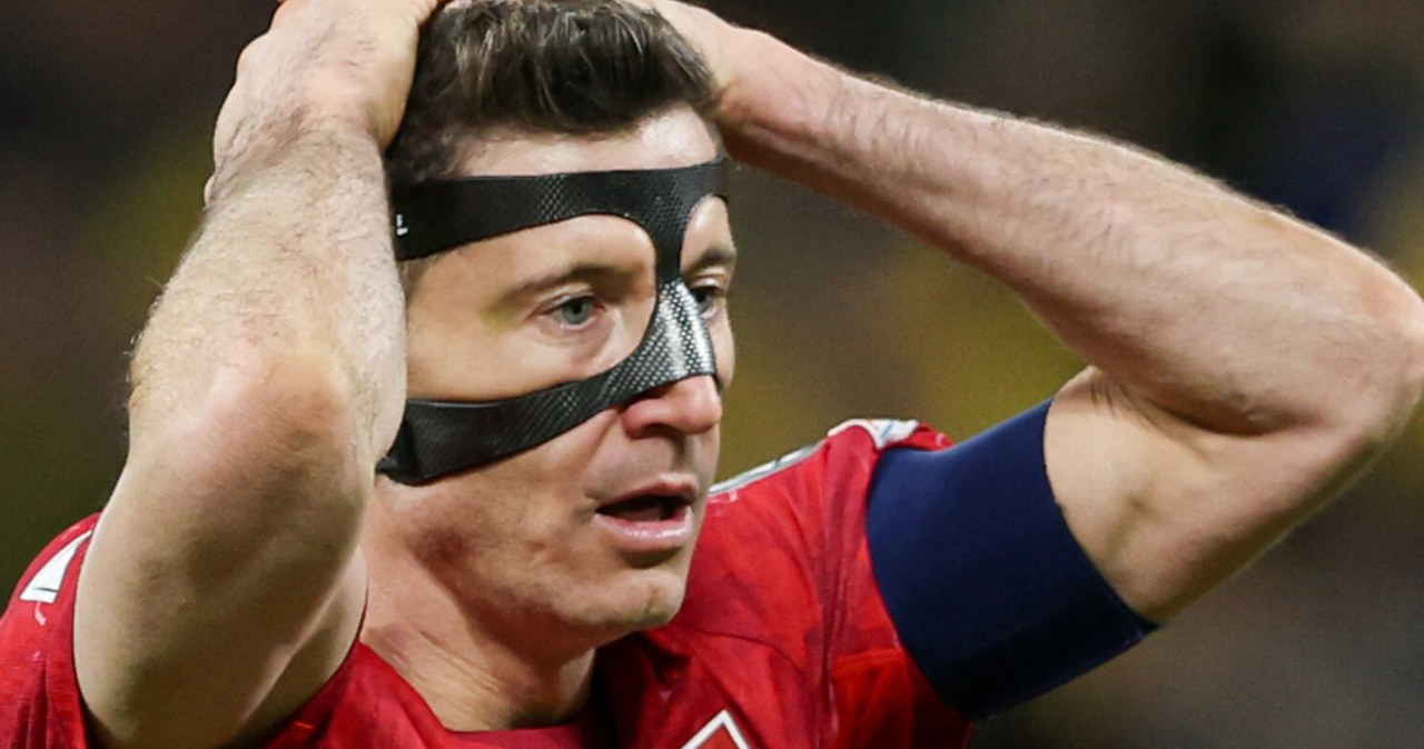 Robert Lewandowski w akcji podczas meczu reprezentacji Polski