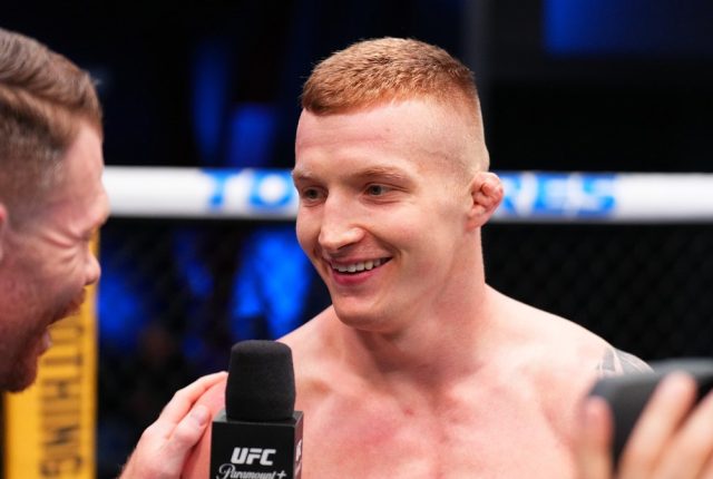 Iwo Baraniewski podbija UFC: Nocne rozmowy z menadżerem zwiastują „gruby news