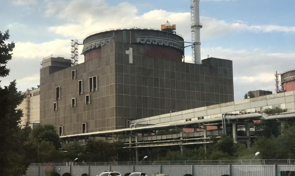 Szósty rozejm w Zaporoskiej Elektrowni Atomowej: Technicy wejdą na pole minowe, by ratować zasilanie