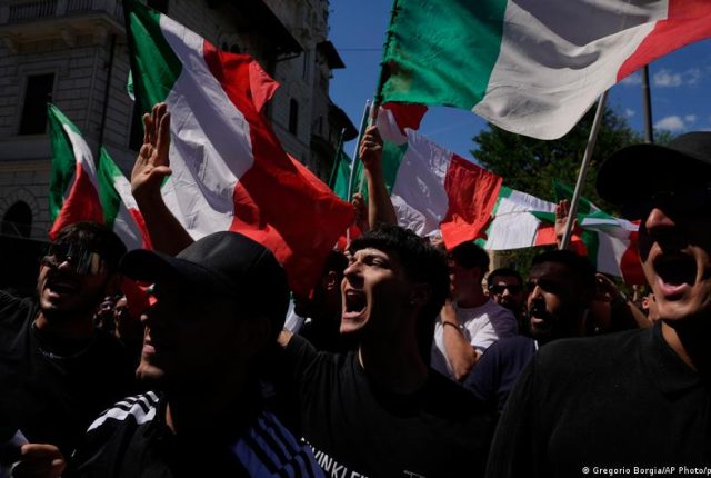 Rzym: Tysiące ludzi na anty- i pro-migracyjnych wiecach