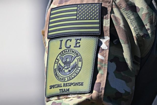 USA zatwierdzają 70 mld dolarów dla służb migracyjnych. Demokraci protestują, Republikanie triumfują
