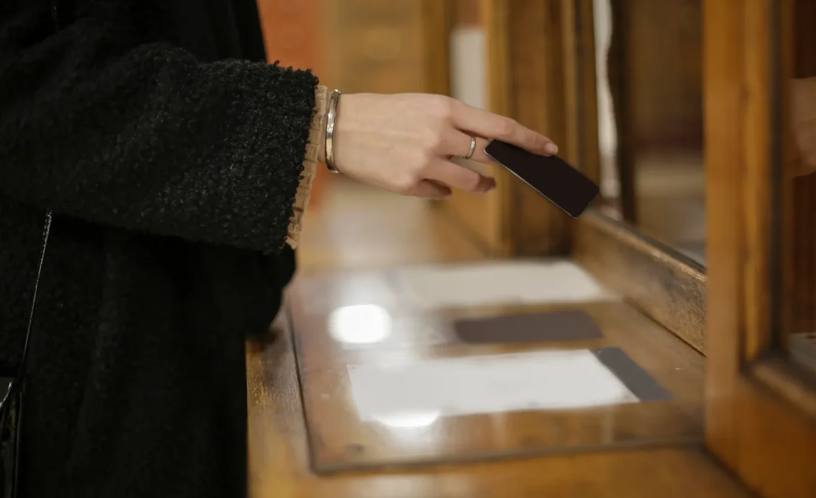 Jak sprawdzać obietnice władz miasta po wyborach