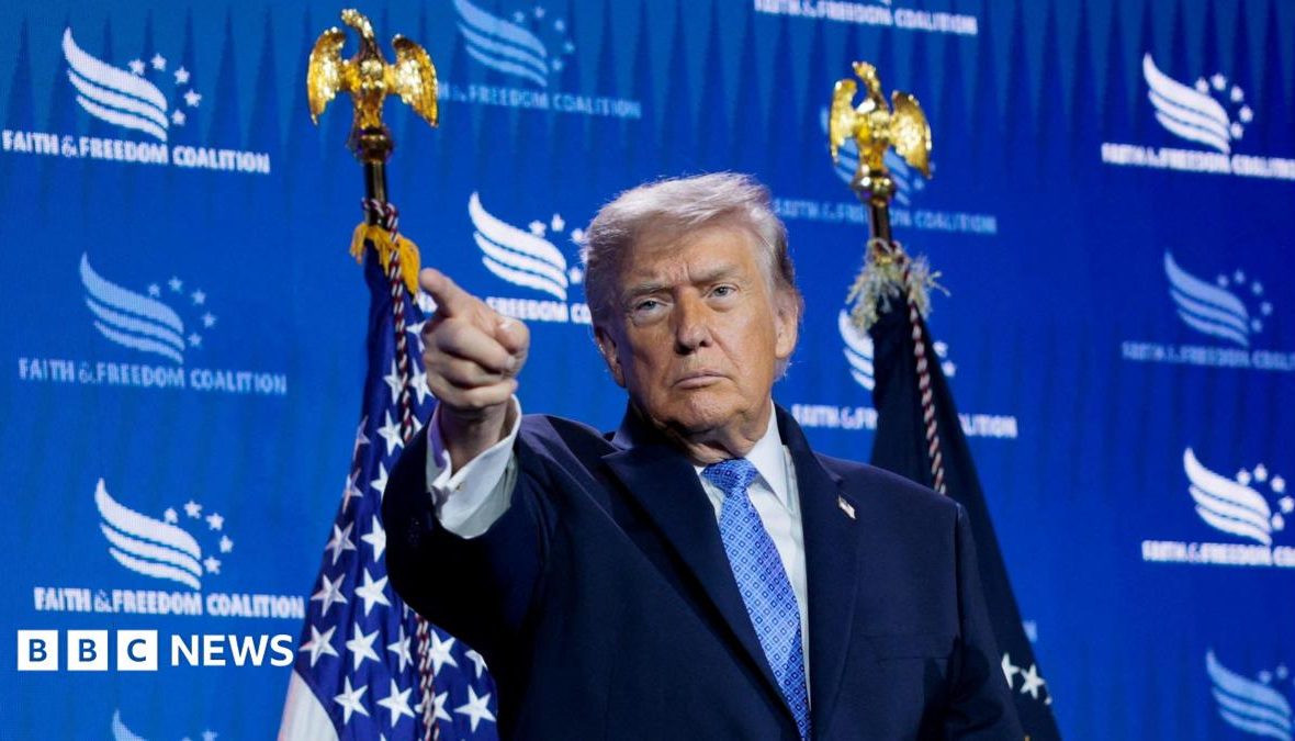 Donald Trump zarobił ponad miliard dolarów na kryptowalutach w pierwszym roku po powrocie do urzędu