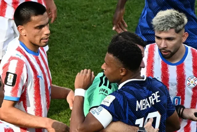 Incydent z Mbappe na Mundialu: Gorąco w meczu Francja-Paragwaj