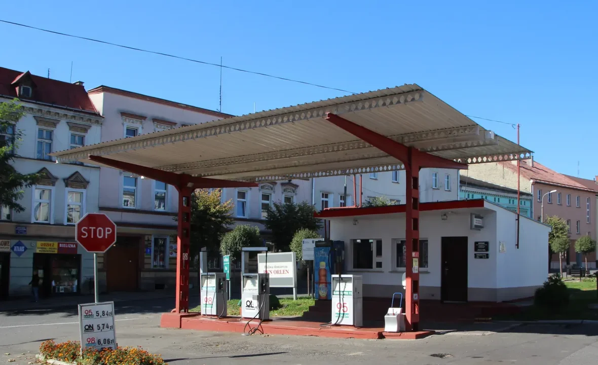 Polacy chcą obniżki cen benzyny. Ponad dwie trzecie popiera interwencję rządu