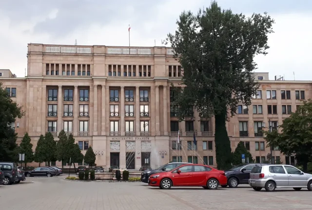 Zmiany w ustawie o VAT 2024: Co czeka przedsiębiorców?