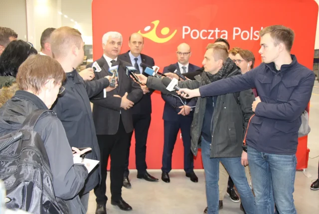 Polska w grze o gigafabryki AI – 100 mln euro na europejskich czempionów