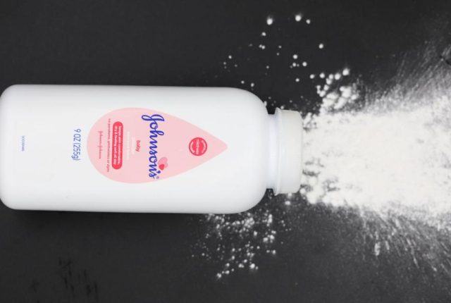 5,5 miliarda dolarów za ugodę. Johnson & Johnson zamyka wieloletni spór o talk