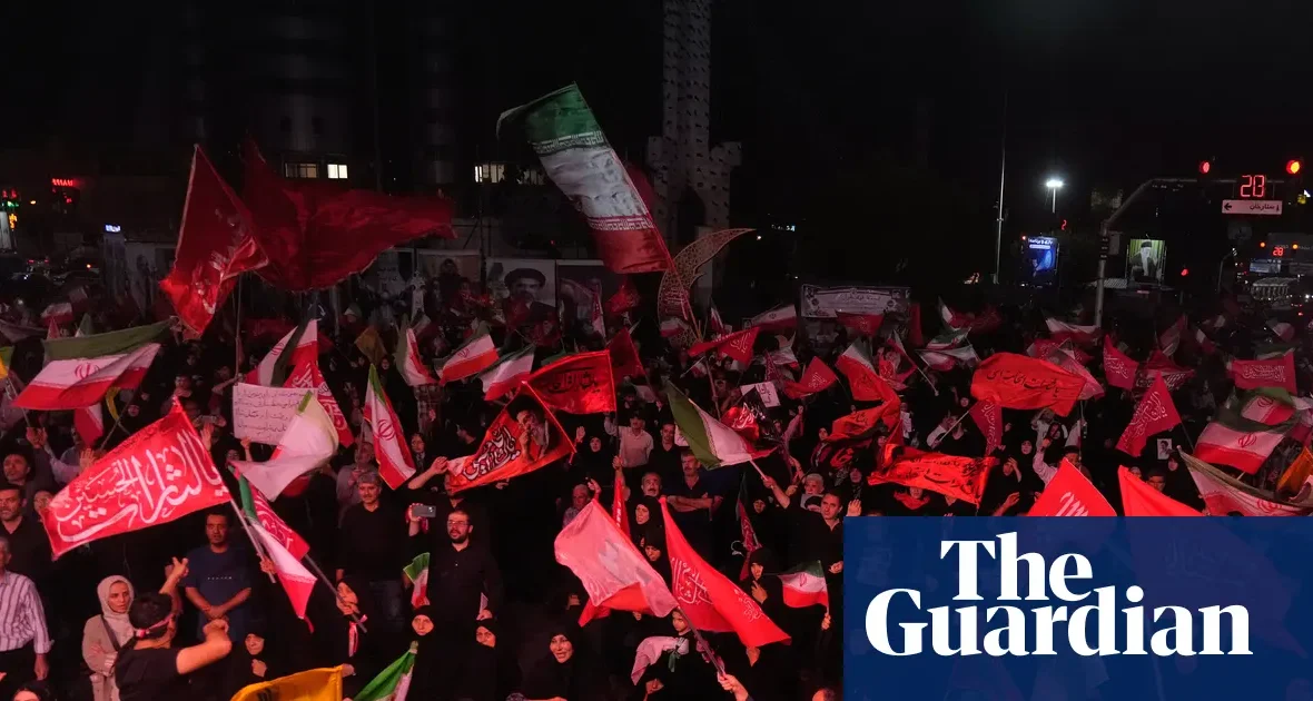 Iran zamyka Cieśninę Ormuz po ataku na statek; USA odpowiadają uderzeniami