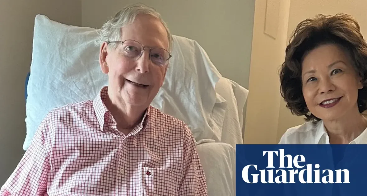 Mitch McConnell ujawnia przyczynę hospitalizacji po tygodniach milczenia