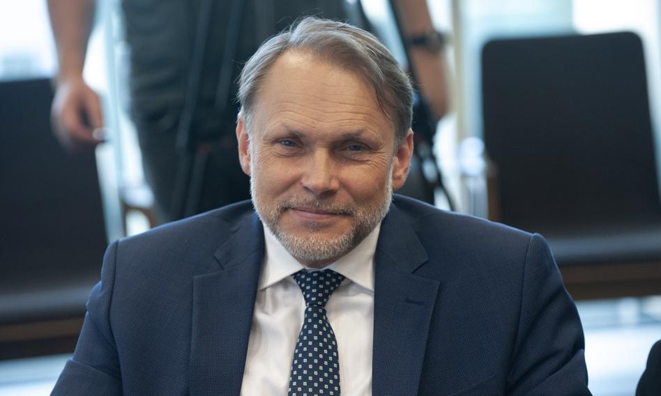 Kolejny poseł ulega ultimatum PiS. Grzegorz Lorek opuszcza stowarzyszenie Morawieckiego