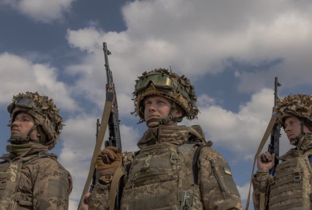 Czym Ukraina walczy w obliczu rosyjskiej agresji? Analiza uzbrojenia i perspektyw powojennej współpracy