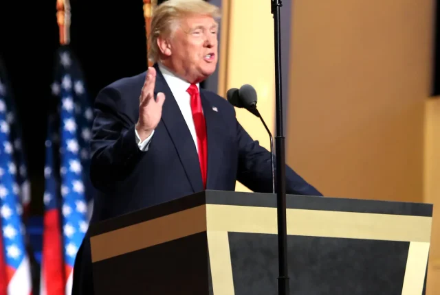 Maleją szanse na porozumienie nuklearne z Iranem. Administracja Trumpa rozważa trzy opcje