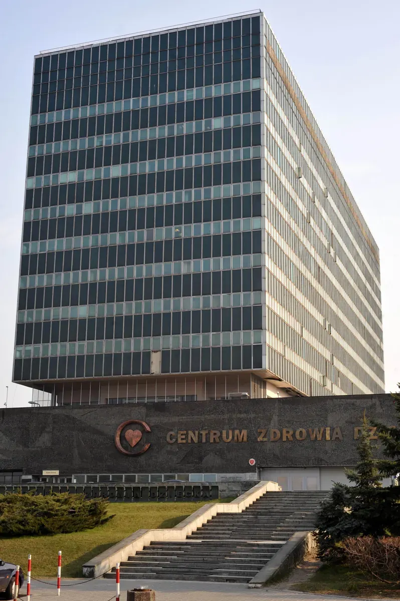 Pięciu interaktywnych asystentów AI uruchomionych w Instytucie Pomnik Centrum Zdrowia Dziecka, pierwsze komercyjne wdrożenie Orange Polska, fot. mat. pras. Orange Polska