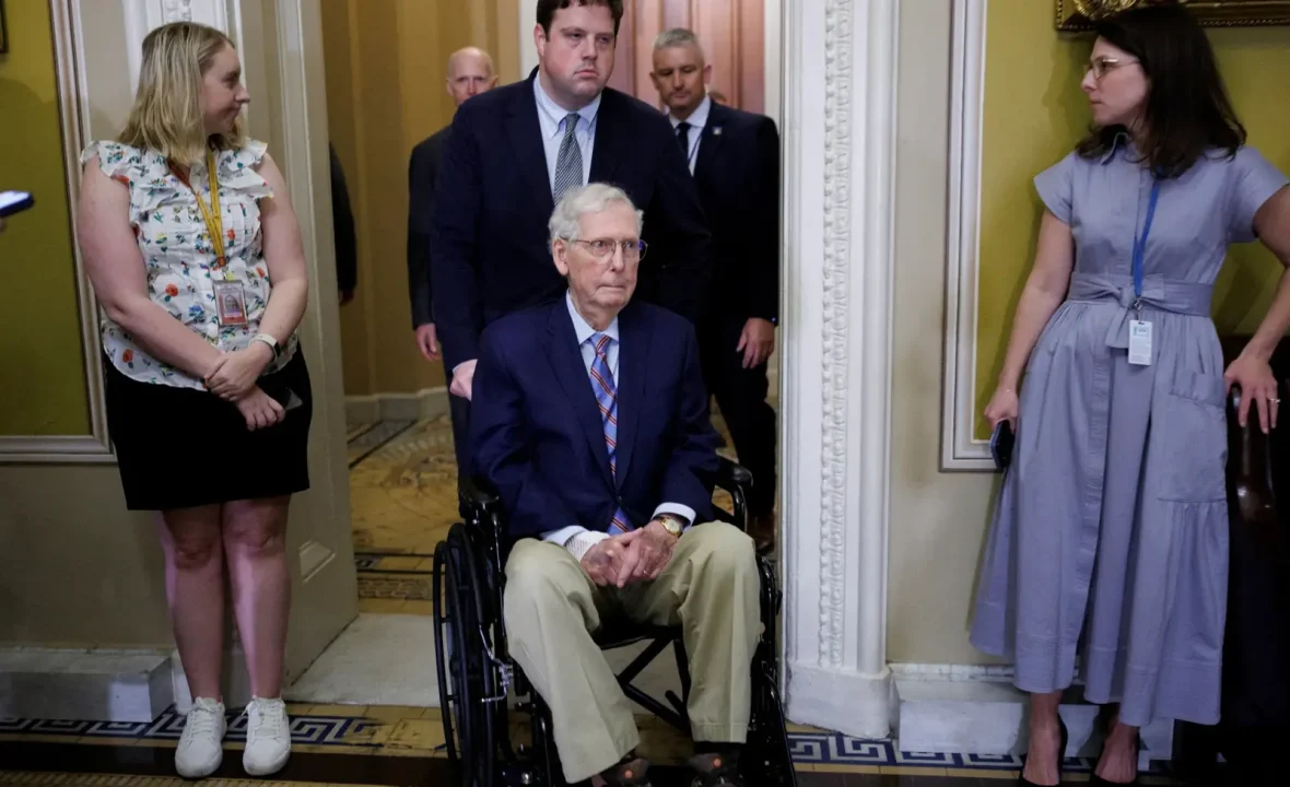 Mitch McConnell o stanie zdrowia: „Odzyskuję siły” po upadku