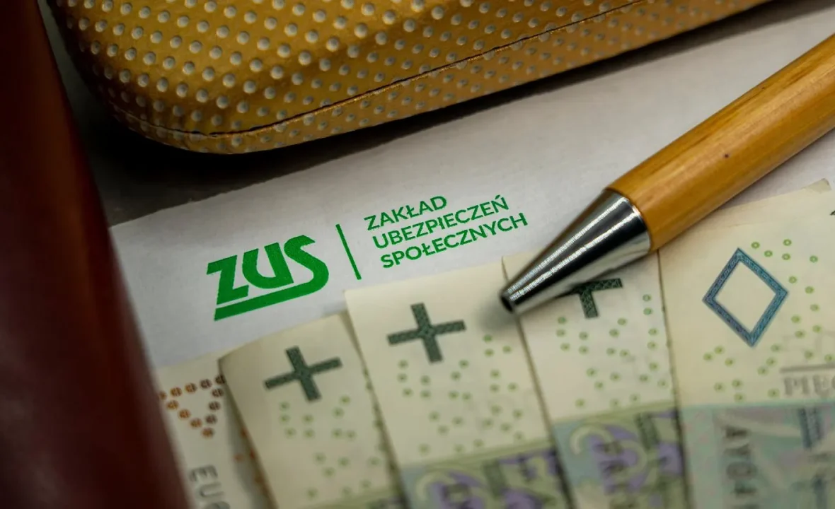 Miliony złotych czekają w ZUS: Bliscy zmarłych często nie wiedzą o należnych środkach