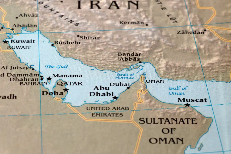 Iran odrzucił omańską propozycję zarządzania Cieśniną Ormuz. Szlak pozostaje zamknięty