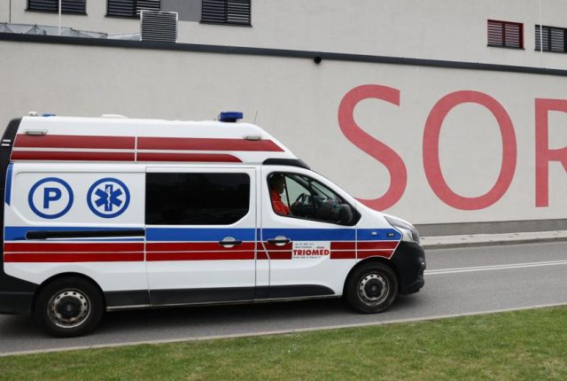 NFZ zmienia rozliczenia SOR i izb przyjęć. Wypłaty zależą od hospitalizacji pacjentów z karetek