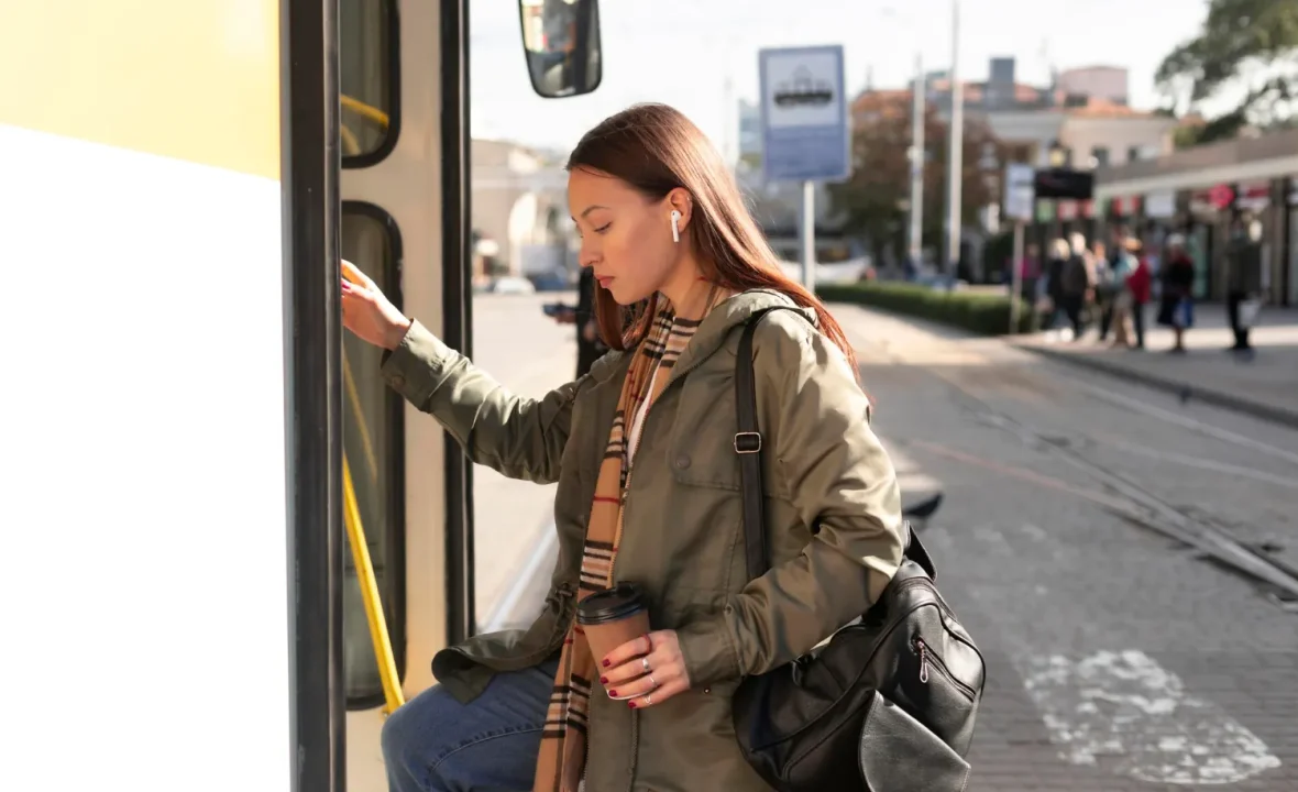 Autobus dwa razy dziennie to za mało. Samorządy naciskają na nową reformę transportową