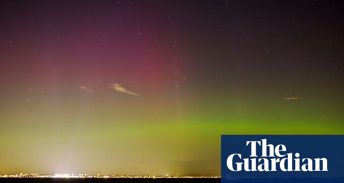 Zorza polarna rozświetliła niebo nad Wielką Brytanią – zjawisko widoczne aż na południu kraju