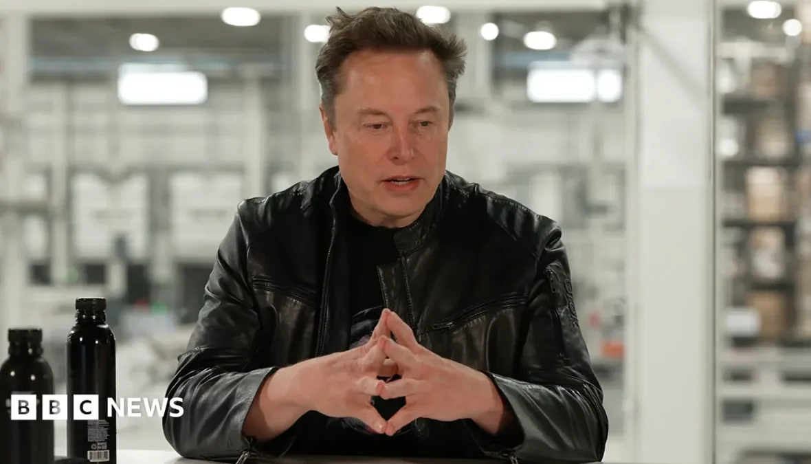 Elon Musk rozważa połączenie Tesli i SpaceX. Gigantyczna fuzja na horyzoncie
